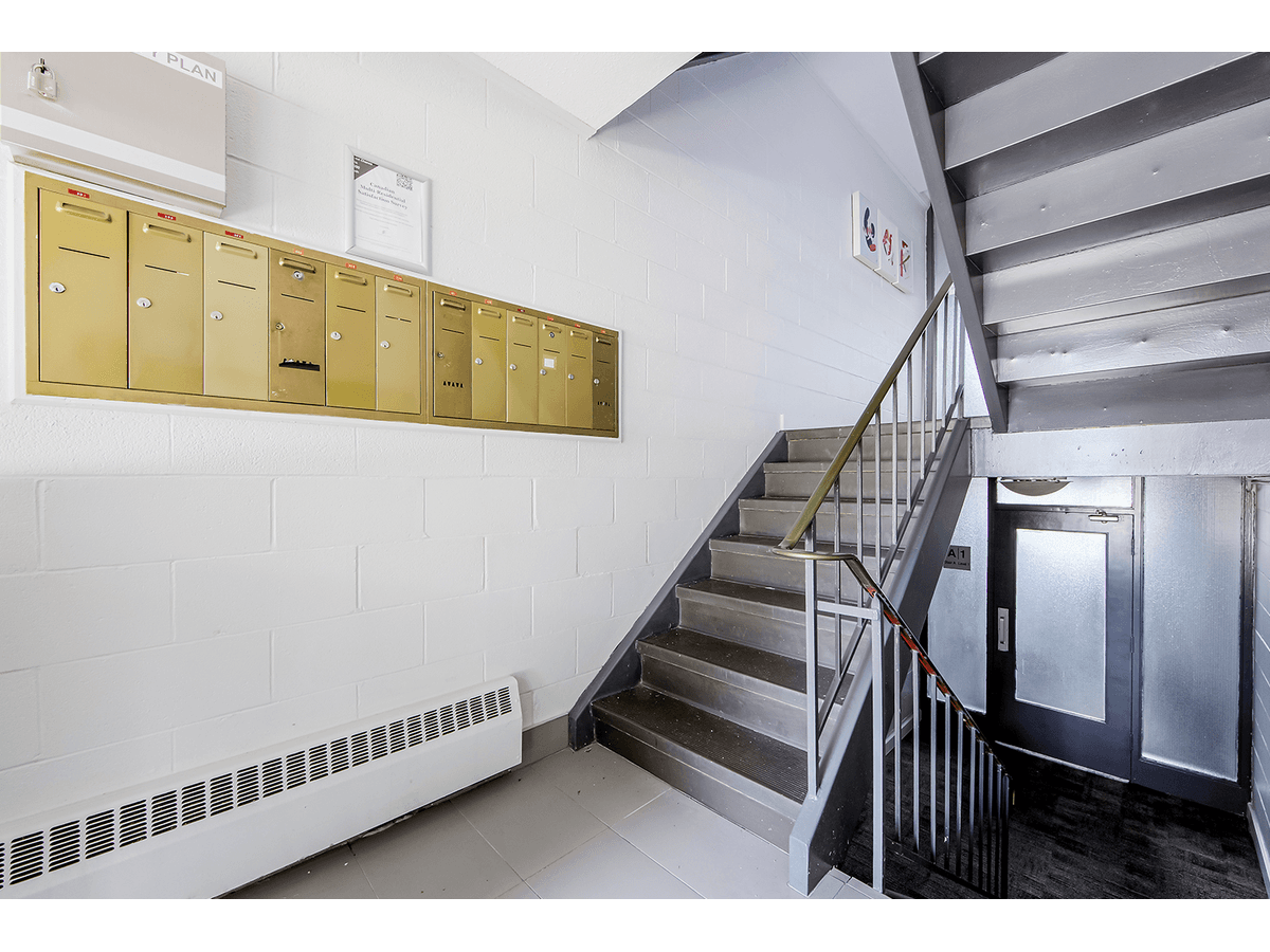 195-207 Fifth Avenue & 196-210 Sixth Avenue — 1 Bedroom - Photo 10