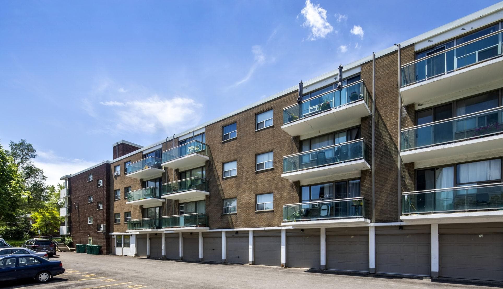 2-6 The Donway East — 2 Bedroom - Photo 17
