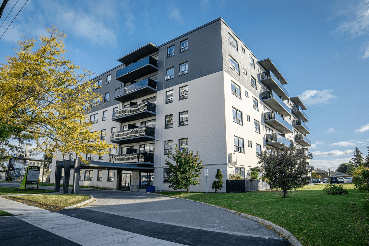 1255 Birchmount Road — 1 Bedroom - Photo 7
