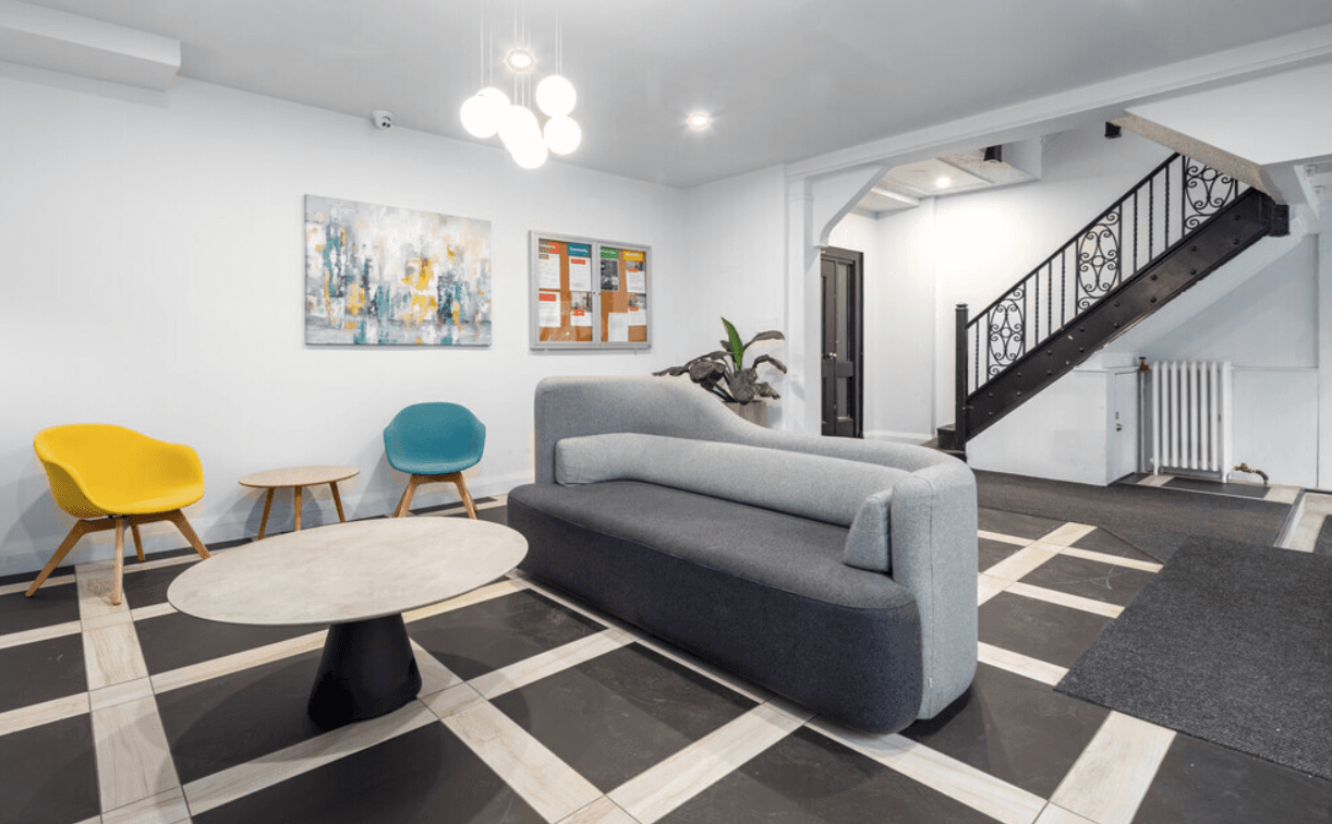 262 Jarvis Street — Bachelor - Photo 7