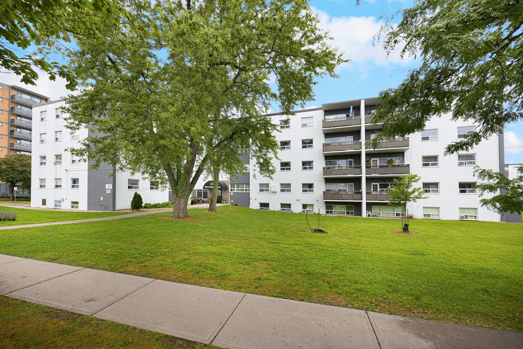 205 & 207 Morningside Avenue — 2 Bedroom - Photo 20