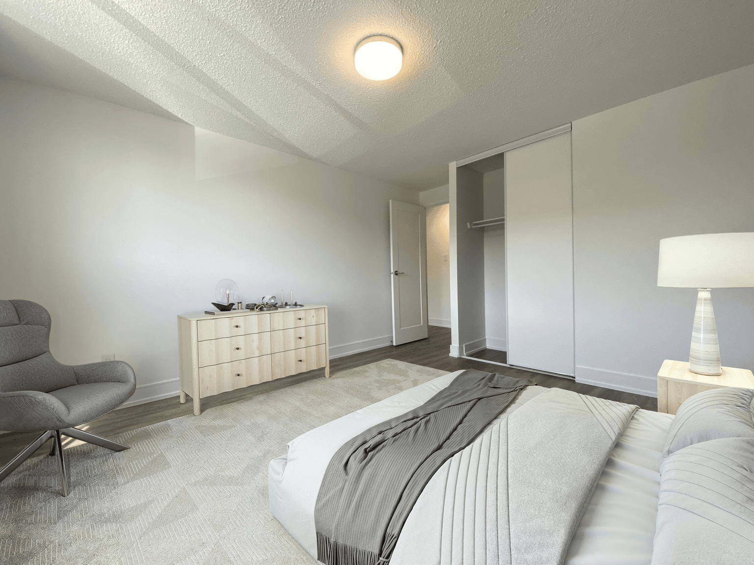 121 Dudhope Avenue — 2 Bedroom - Photo 7