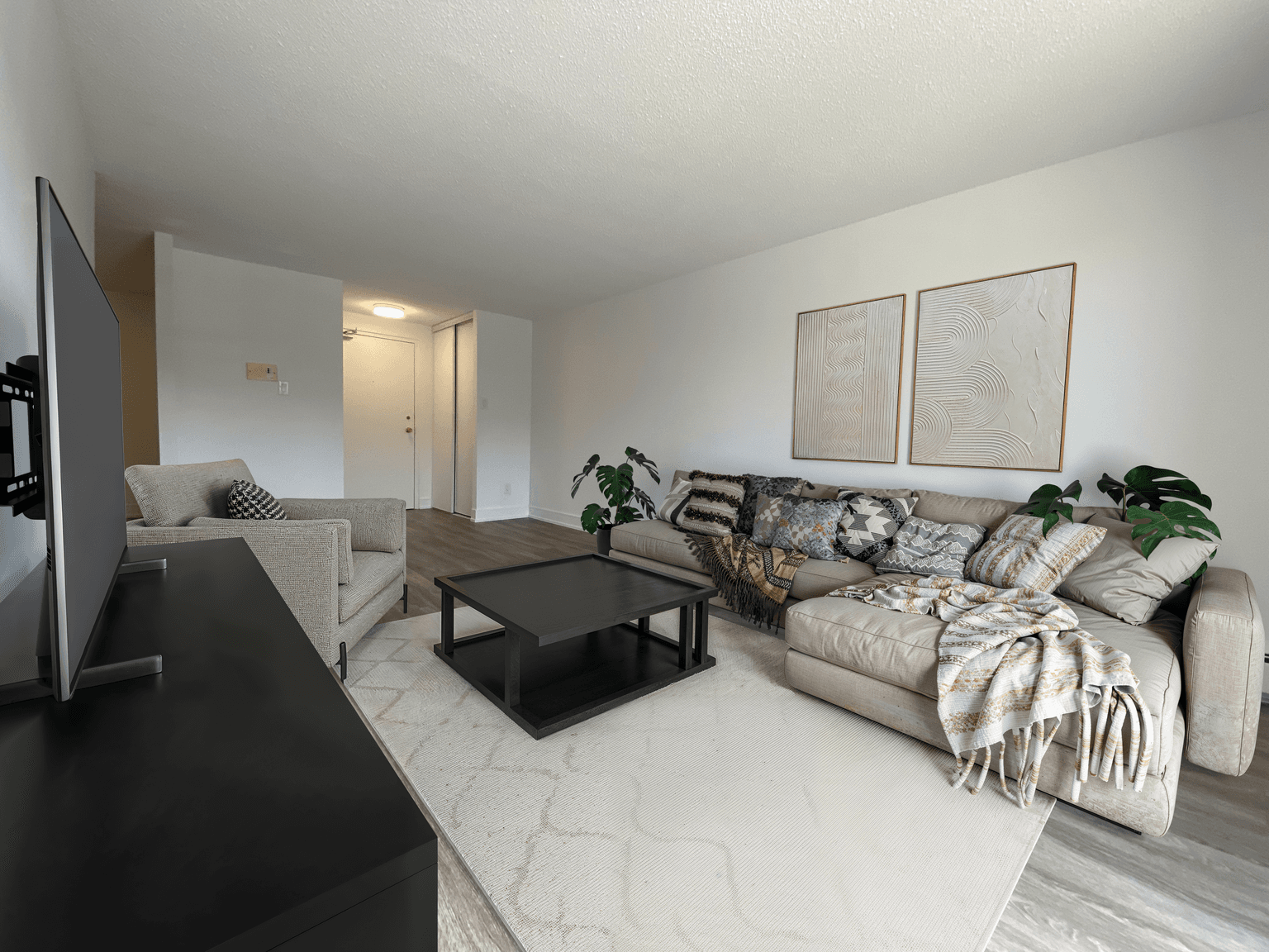 121 Dudhope Avenue — 2 Bedroom - Photo 13