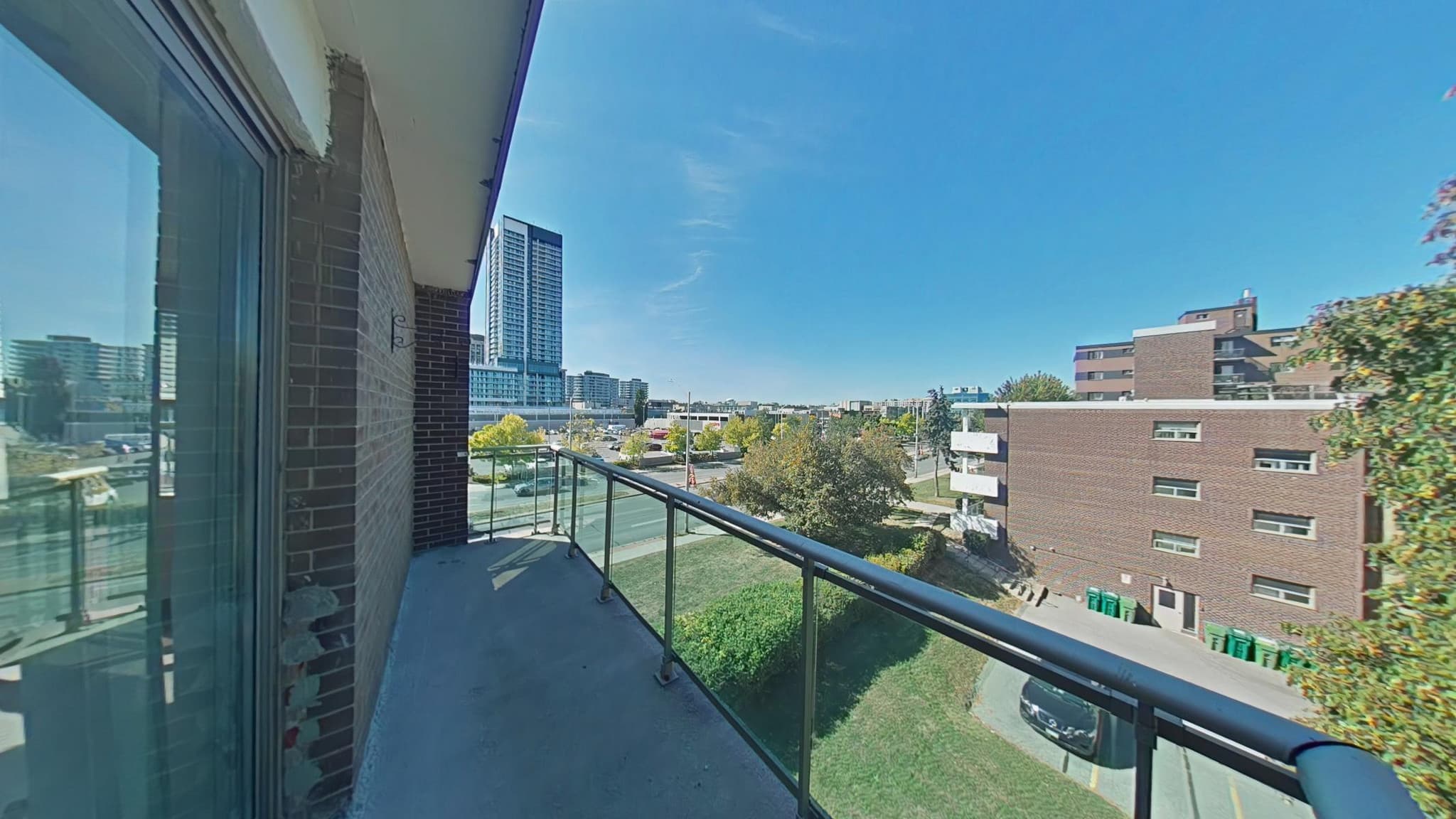2-6 The Donway East — 2 Bedroom - Photo 16