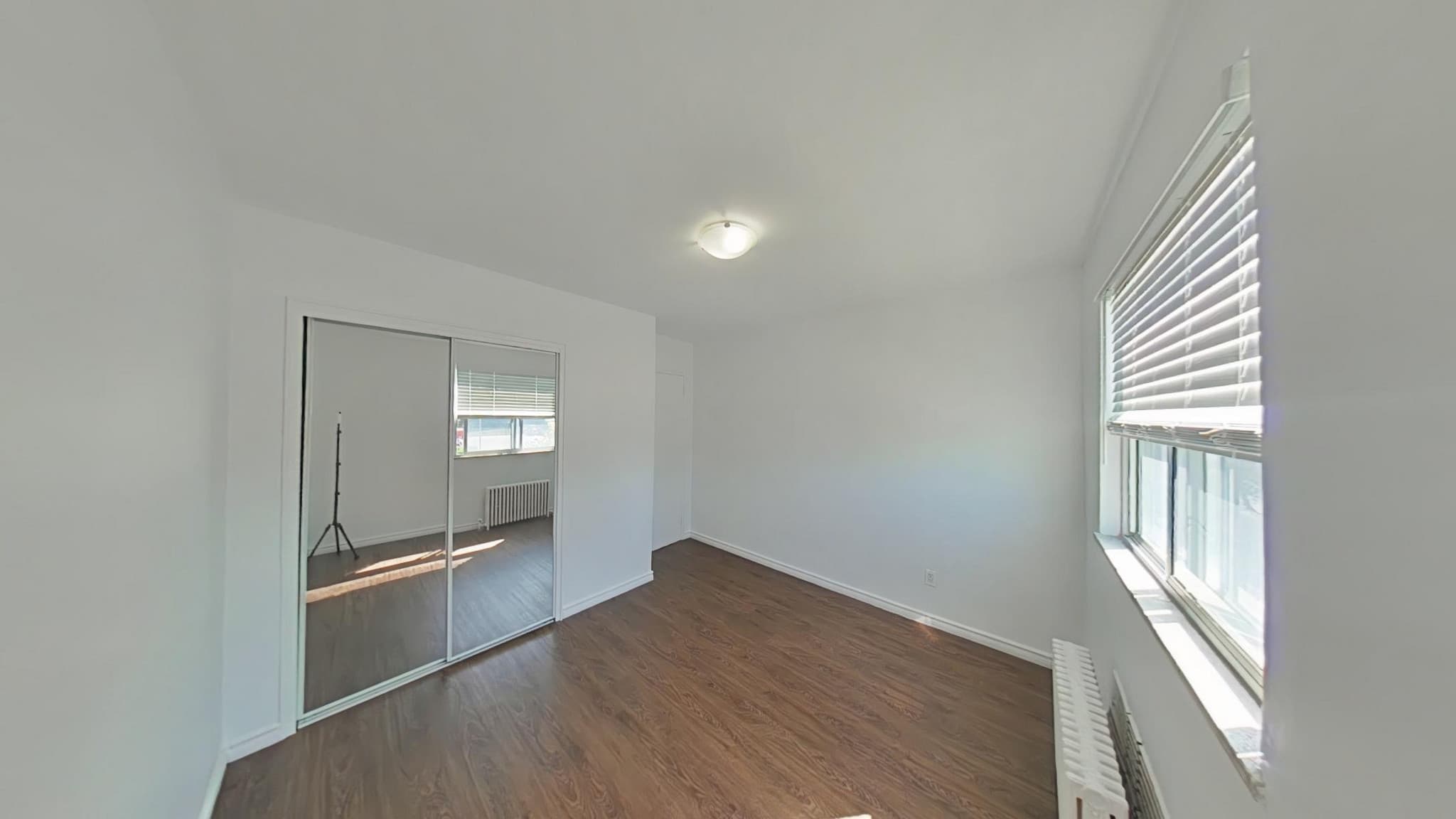 2-6 The Donway East — 2 Bedroom - Photo 11