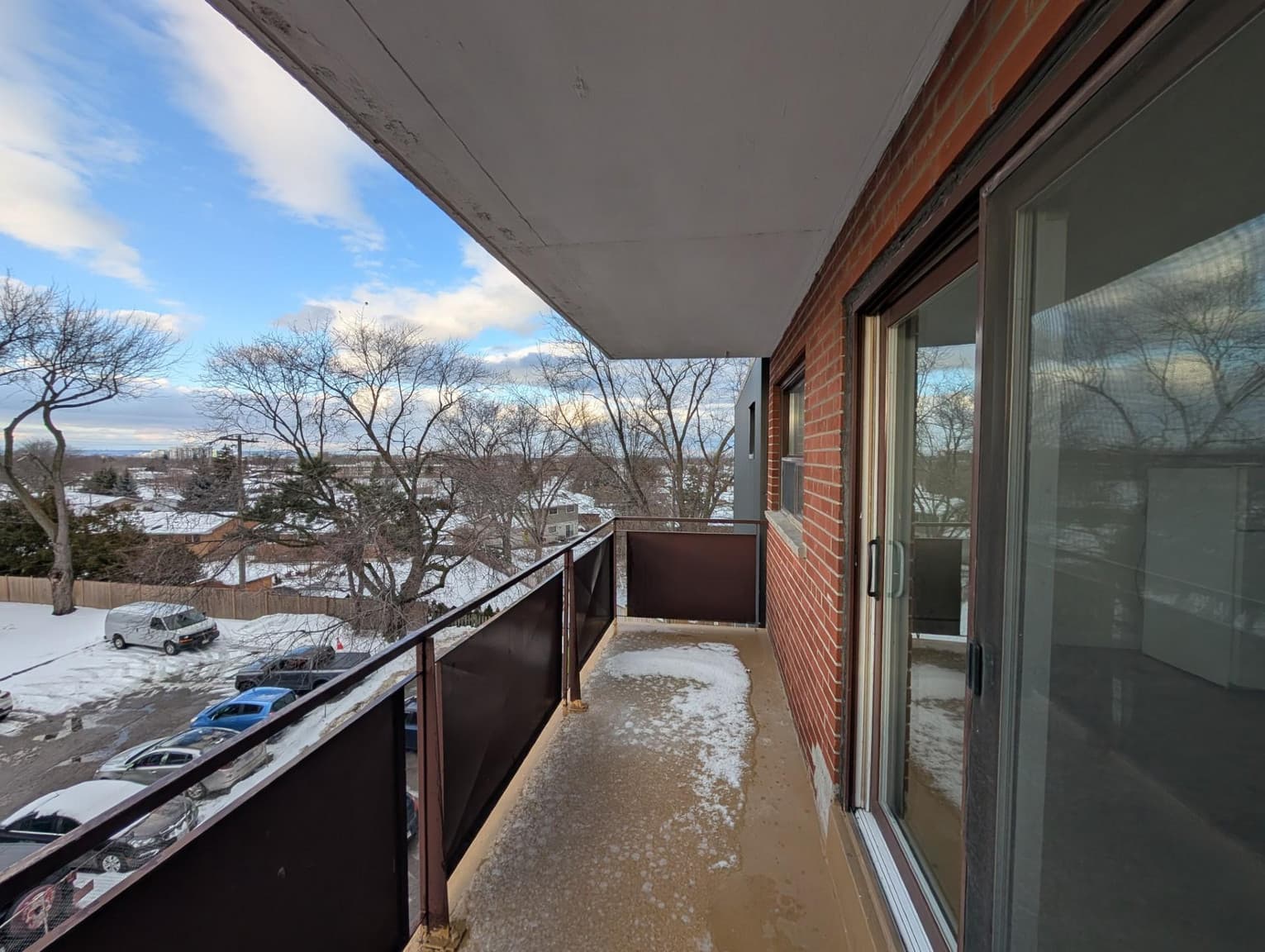 2685 King Street East — 2 Bedroom - Photo 8