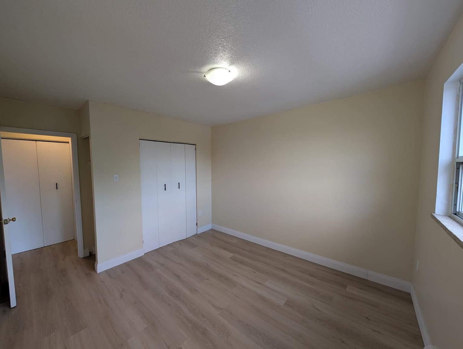 2685 King Street East — 2 Bedroom - Photo 6