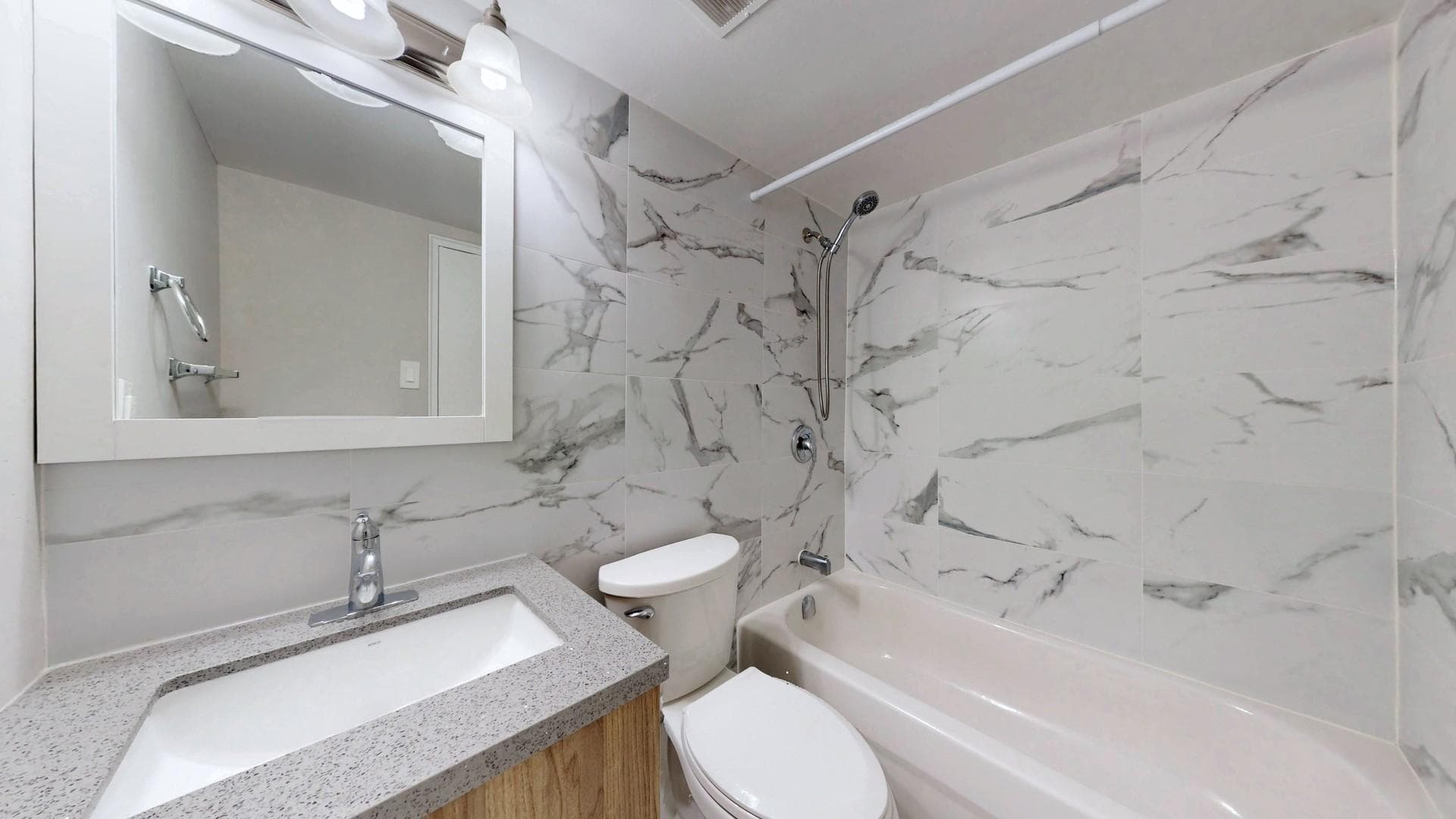345 Merton Street — Bachelor - Photo 13