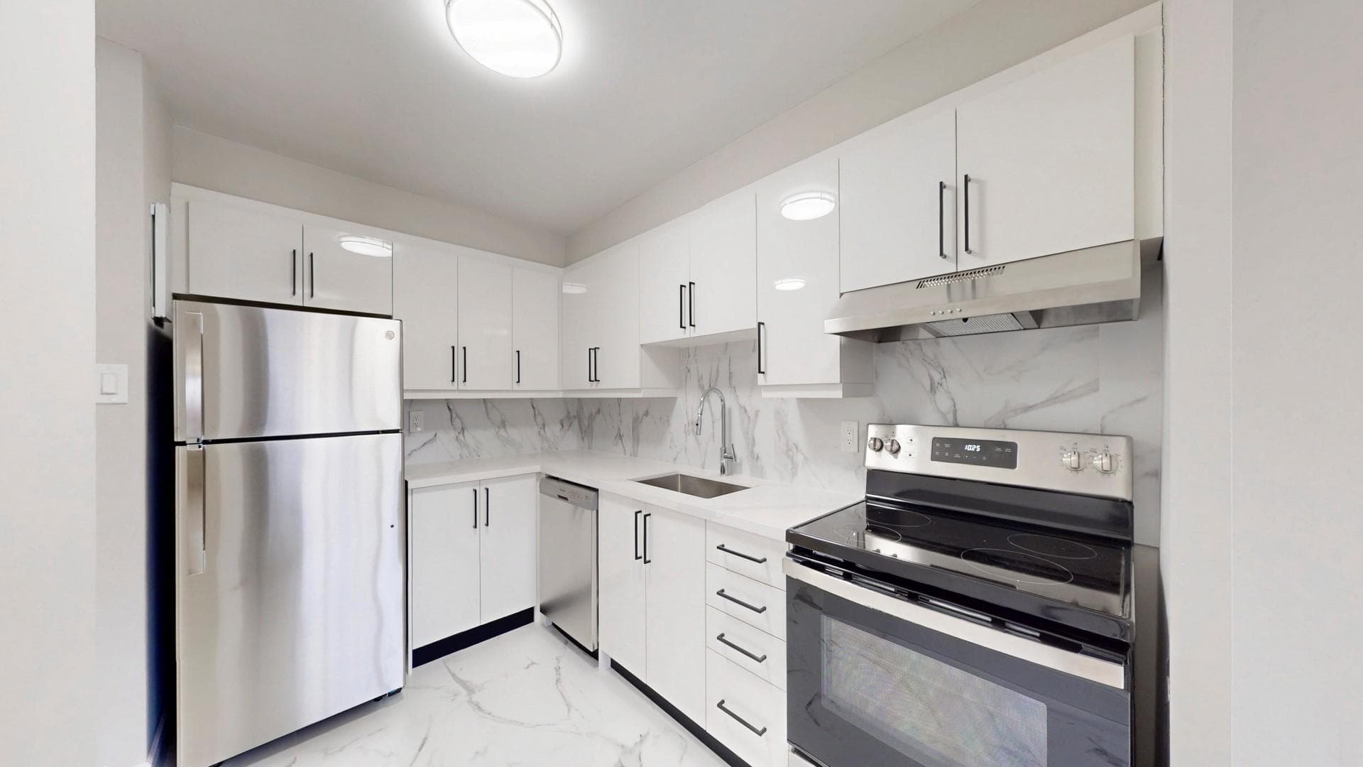 345 Merton Street — Bachelor - Photo 20