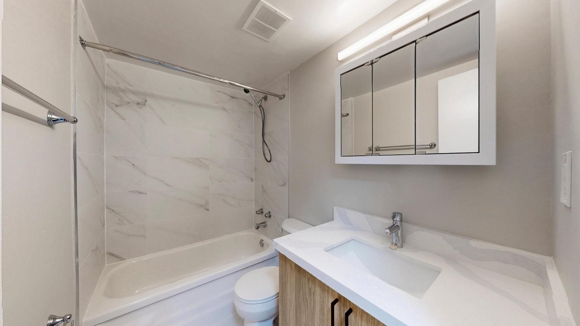 345 Merton Street — Bachelor - Photo 22
