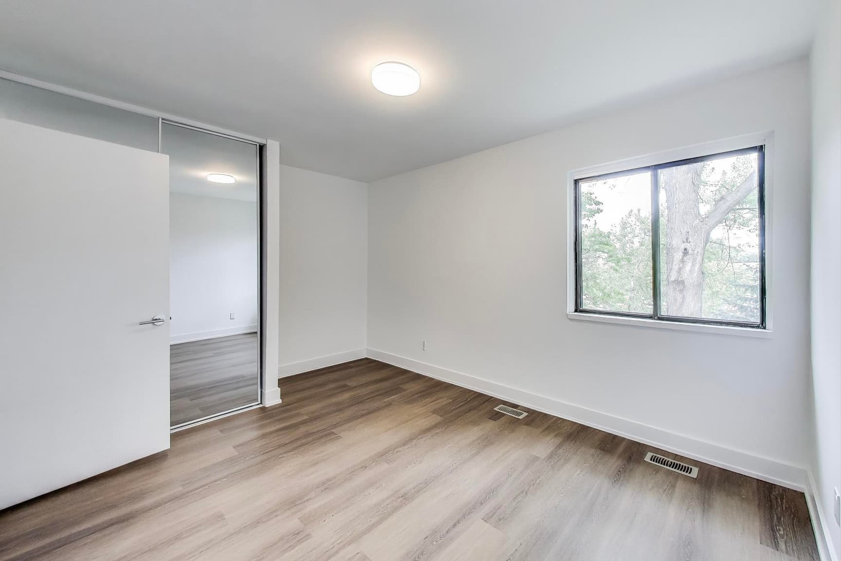390 - 400 Woodsworth Road — 2 bedroom - Photo 14