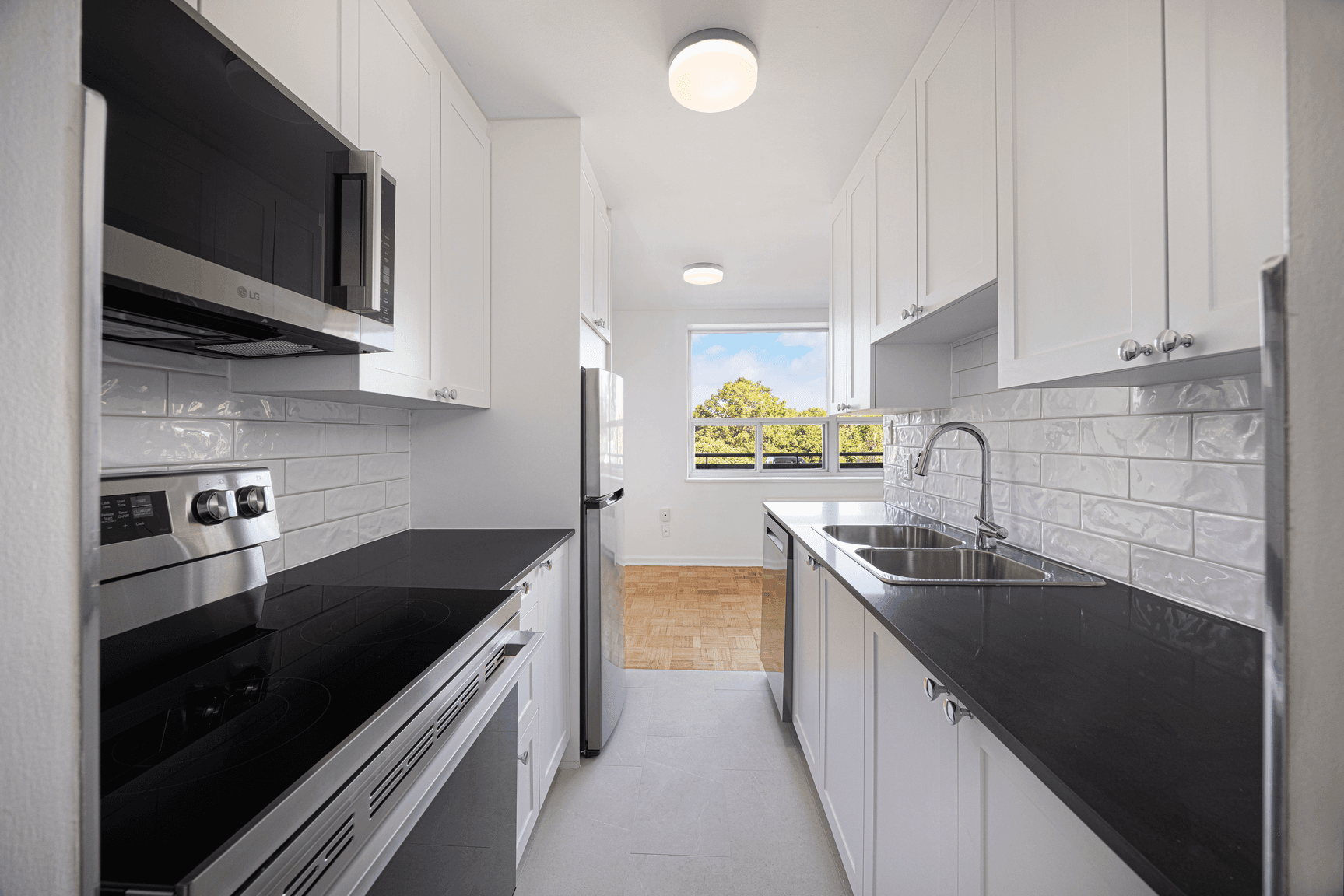 70 Esther Lorrie Drive - Photo 3