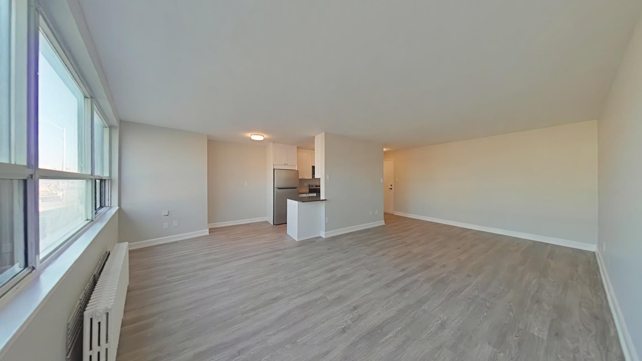 2-6 The Donway East — 1 Bedroom - Photo 10