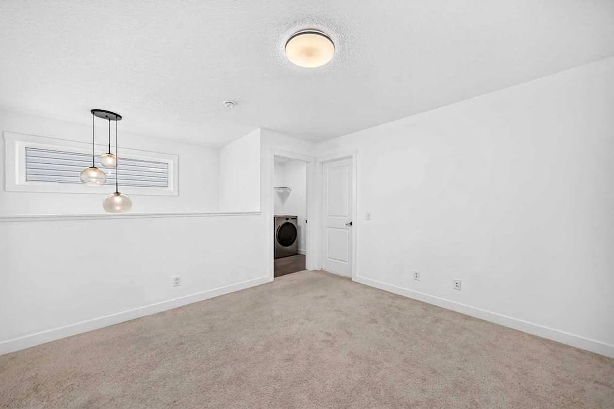 Modern 3-Bed + Bonus Room Duplex | 1,660 Sq Ft | Livingston | $2,100 - Photo 8