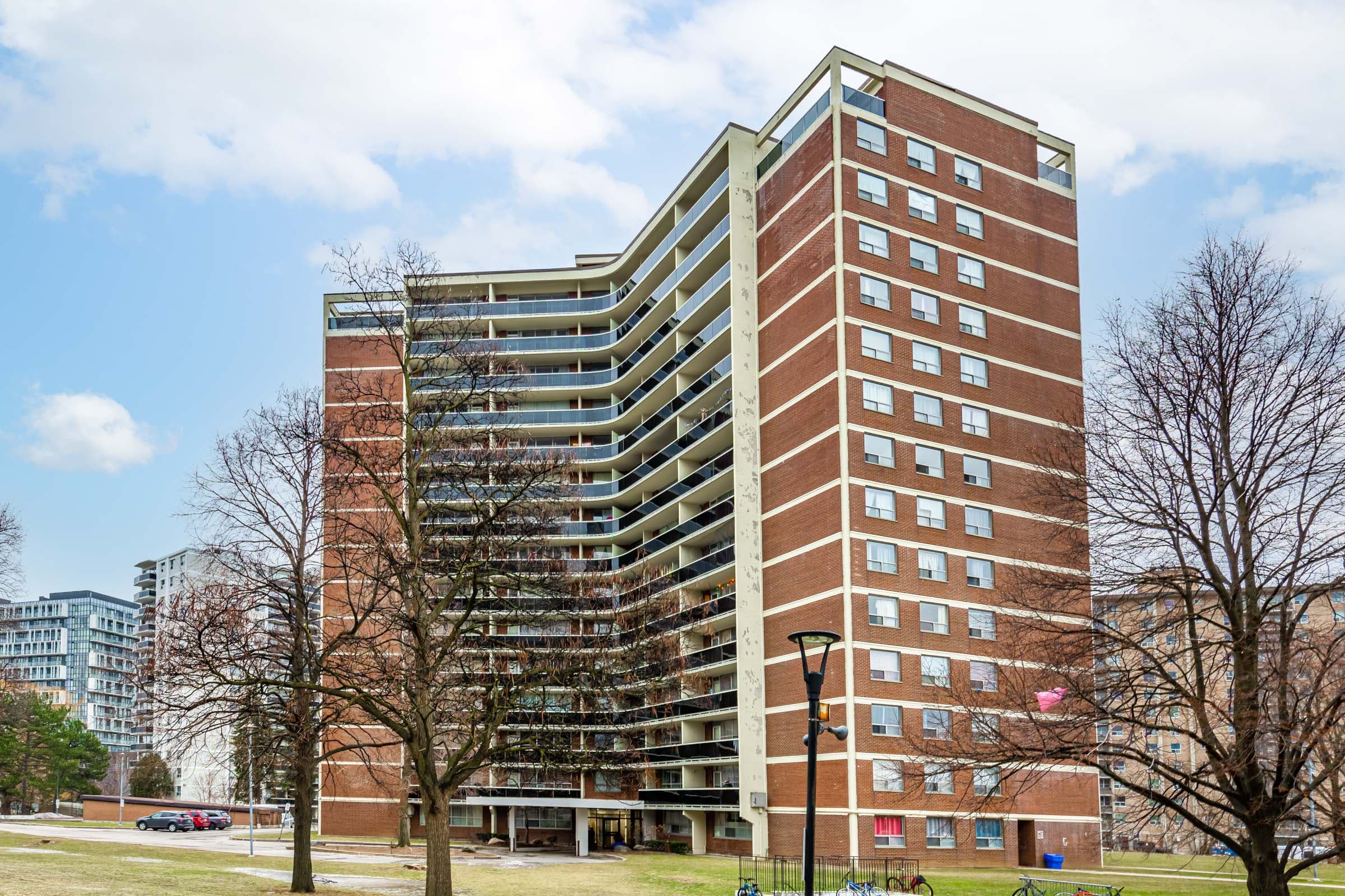 20 Godstone - 1-3 Bed Apts for Rent Starting at $1,845 to $2,995 - Photo 14