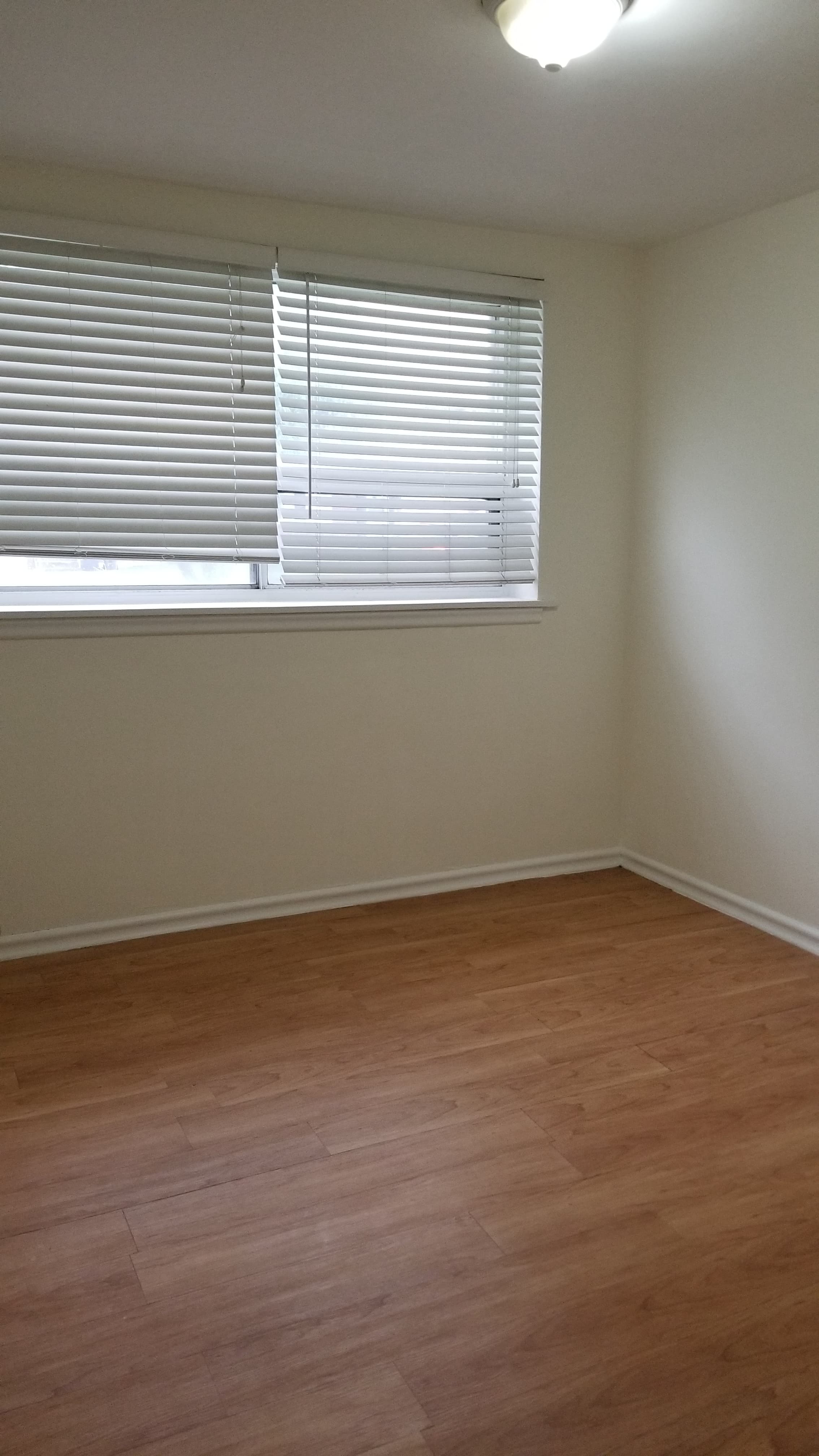 Two Bedroom Apartment - Photo 9