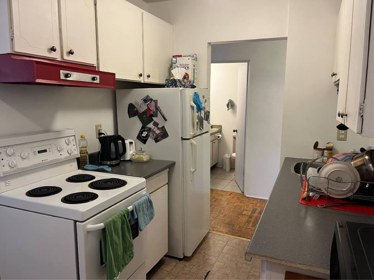 Bright 1-Bed with Private Balcony in Fairview — Available Nov 1 - Photo 7
