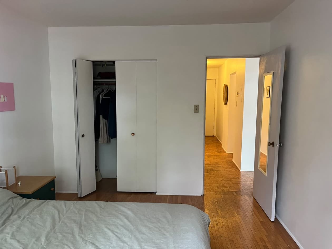 Bright 1-Bed + Large Balcony, South Granville — Cat Friendly - Photo 6