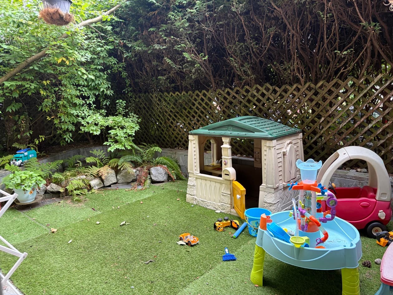Bright 1-Bed + Large Balcony, South Granville — Cat Friendly - Photo 10