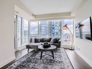 Stunning 35th-Floor 1 Bed + Den Condo — 80 John St, Toronto (Festival Tower)