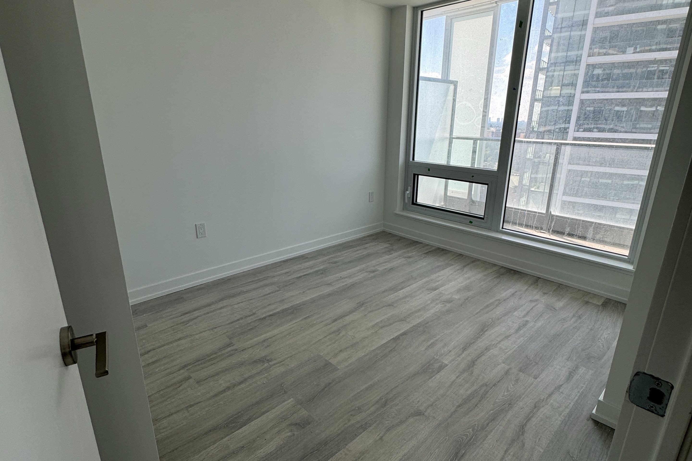 South-Facing 2 Bed 2 Bath Condo at M2M - North York - $2,750/mo - Photo 3