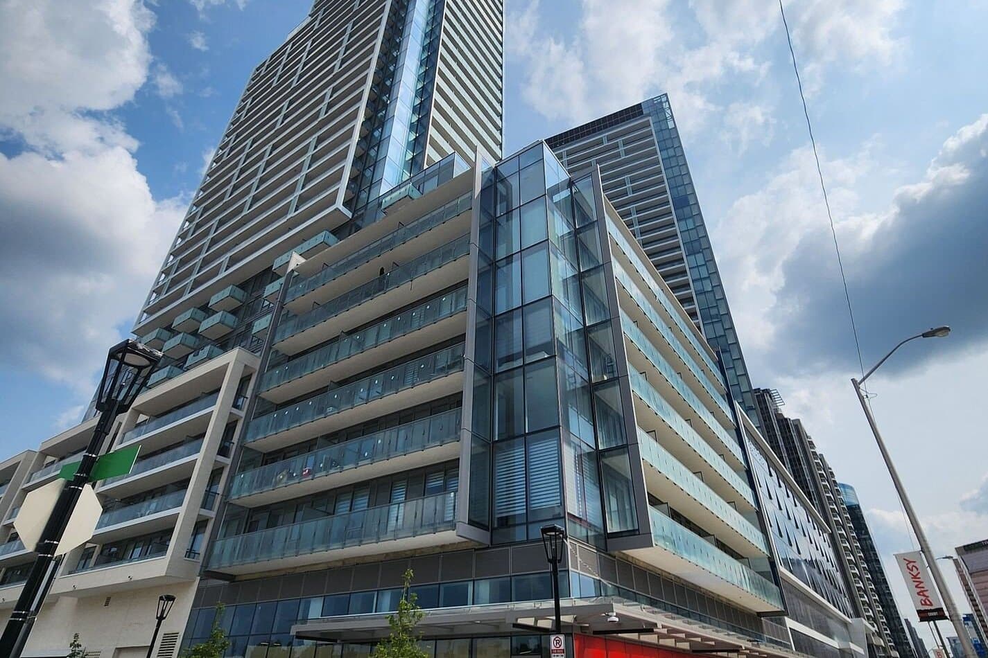 South-Facing 2 Bed 2 Bath Condo at M2M - North York - $2,750/mo - Photo 9