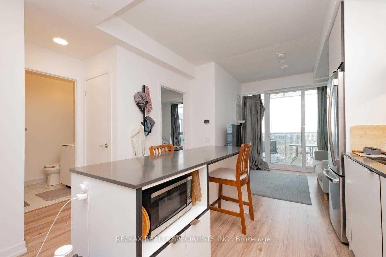 1 Bed / 1 Bath Condo for Rent – City Centre, Mississauga - Photo 8