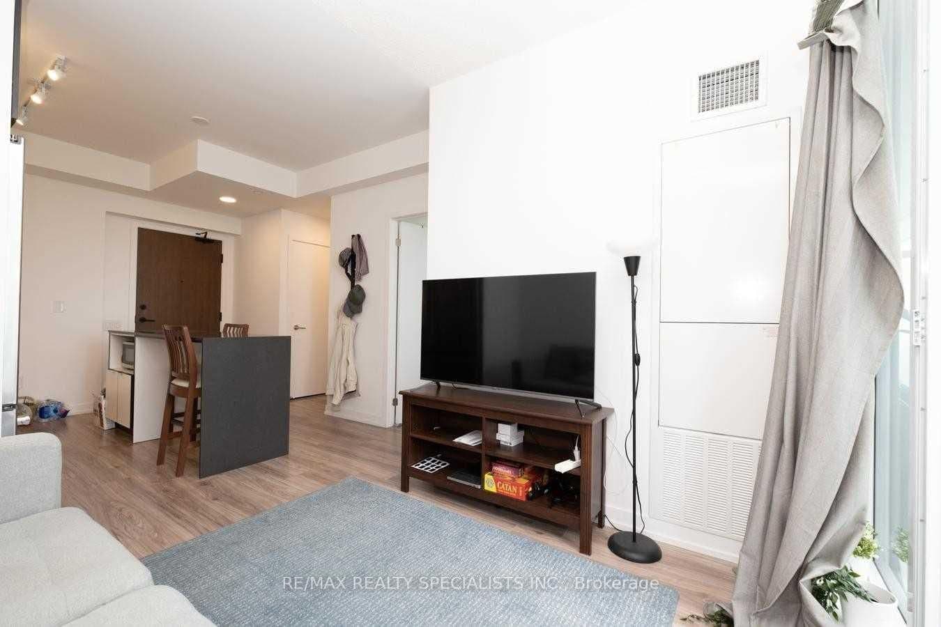 1 Bed / 1 Bath Condo for Rent – City Centre, Mississauga - Photo 12