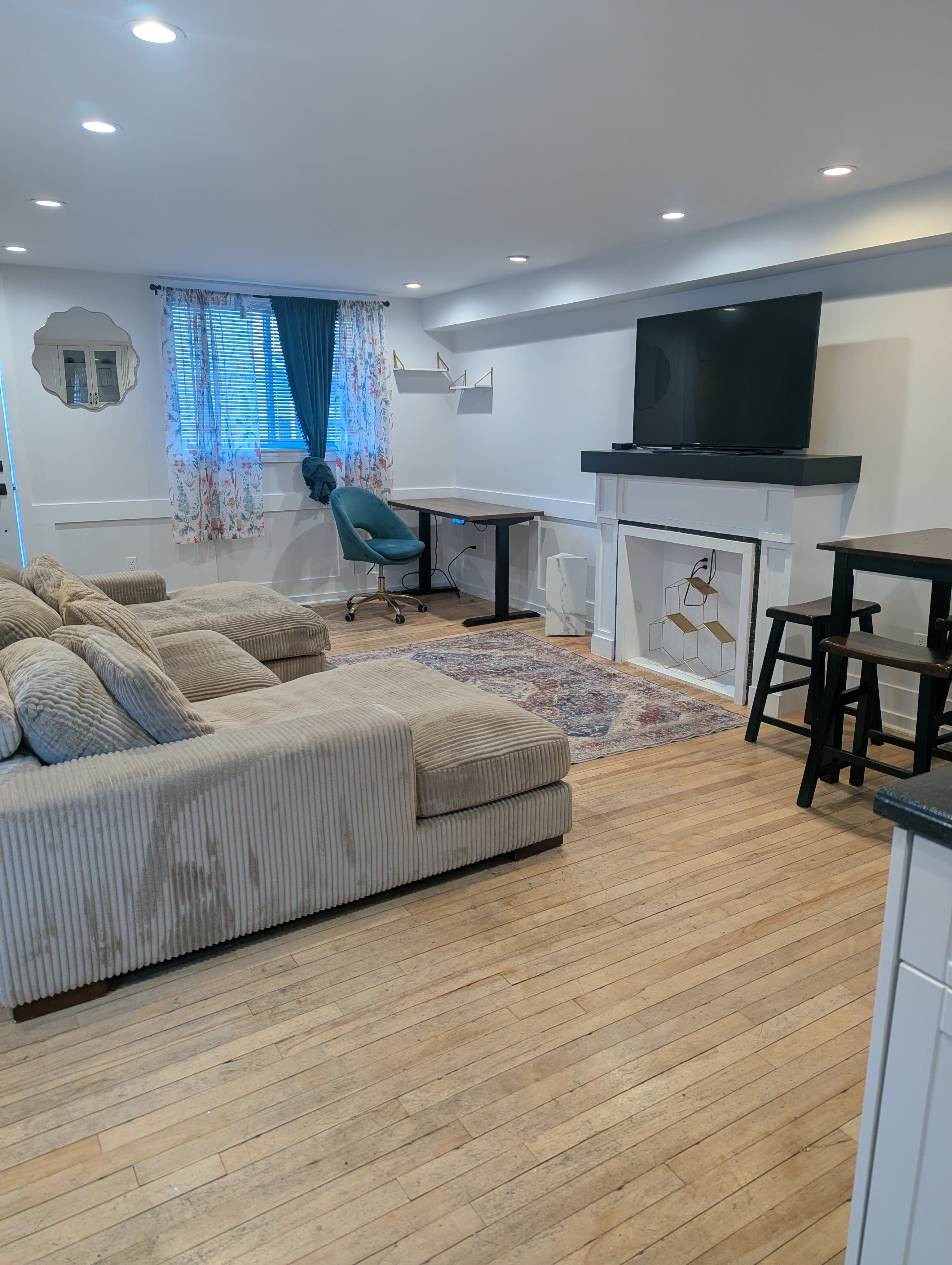 Fully Furnished 1 Bed – Minutes from Ottawa – 17 St-Henri - Photo 3