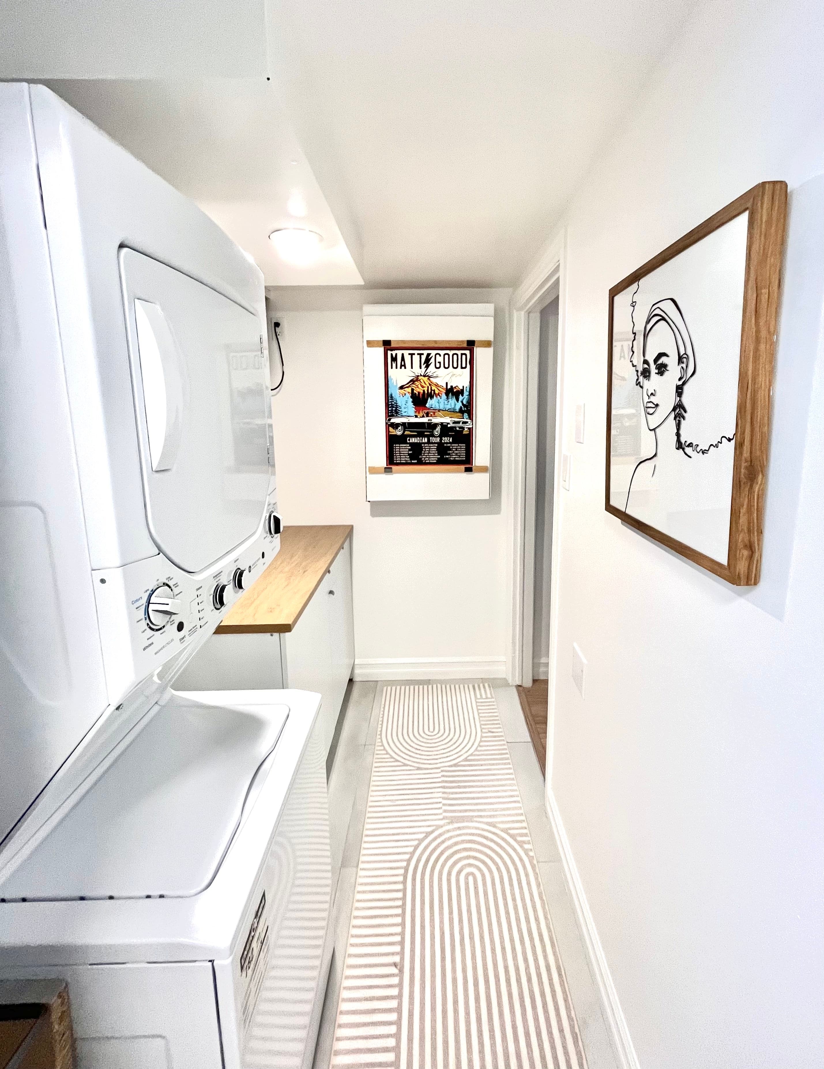 Fully Furnished 1-Bedroom Apartment in Quiet Halifax Neighbourhood ā $2,000/Month - Photo 20