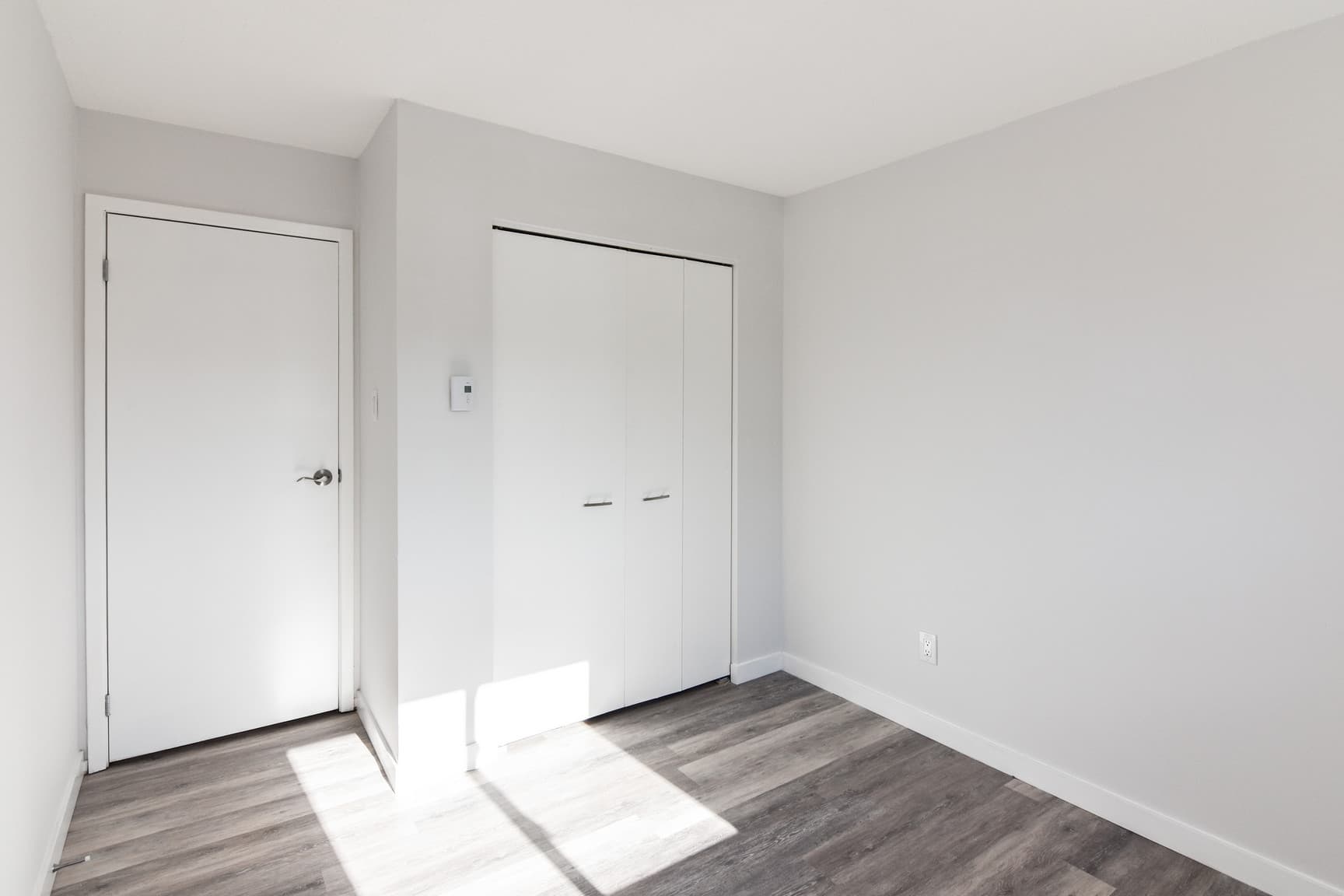 Hungerford Gate — 2 Bedroom - Photo 3