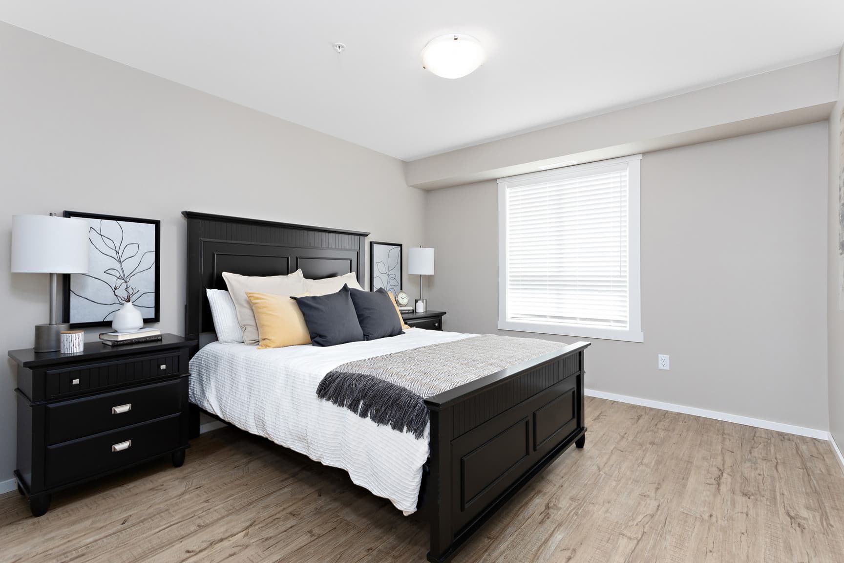 Sierra Greens — Three Bedroom Two Bath - Photo 14