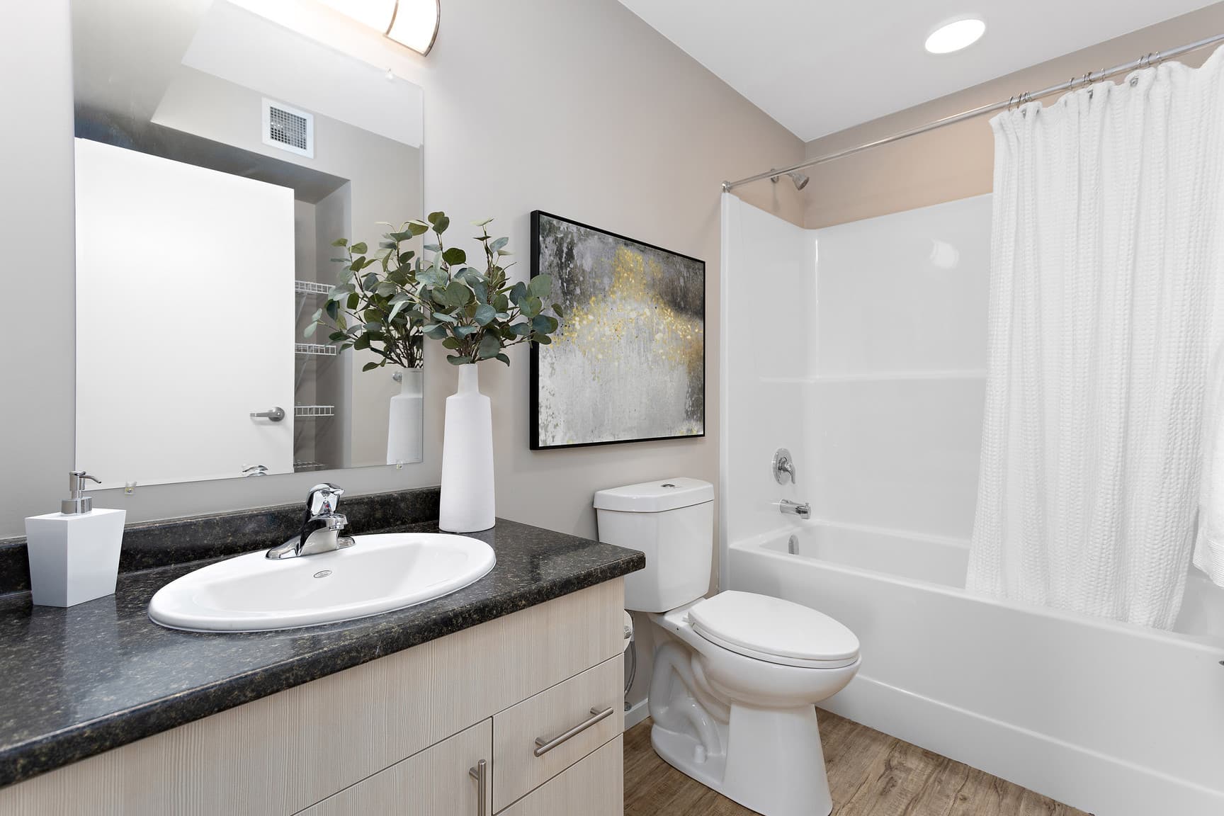 Sierra Greens — Three Bedroom Two Bath - Photo 19