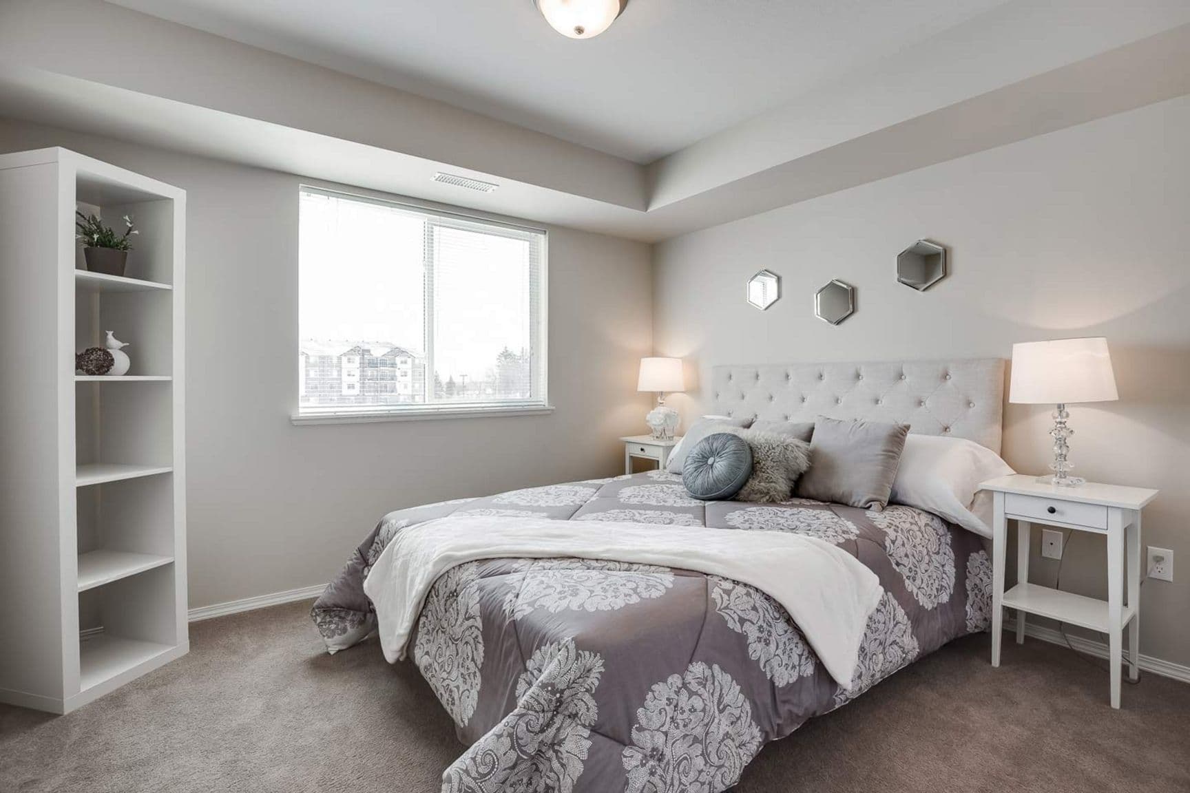 Larsen Meadows — Three Bedroom One Bath - Photo 7