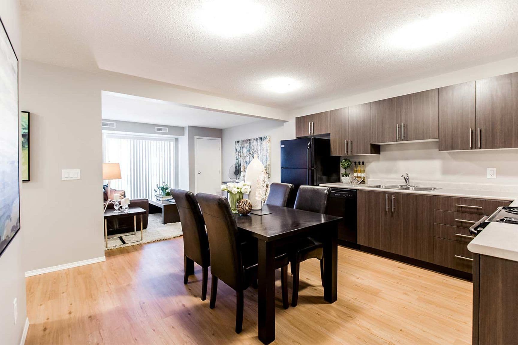 Dansereau Apartments — Two Bedroom Two Bath Den - Photo 5