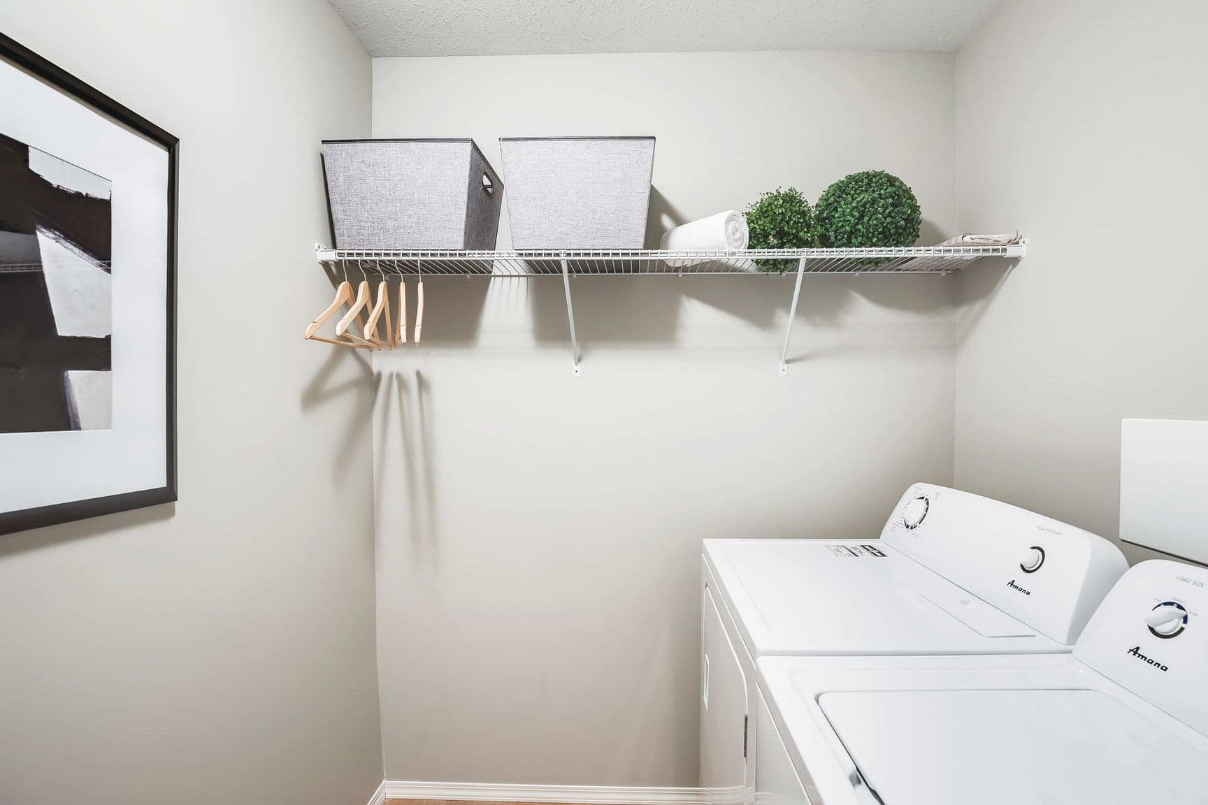 Parkside Terrace — Three Bedroom One Bath - Photo 8