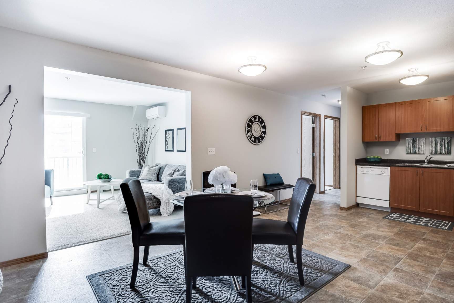 Bridgerock Terrace — Two Bedroom One Bath - Photo 4