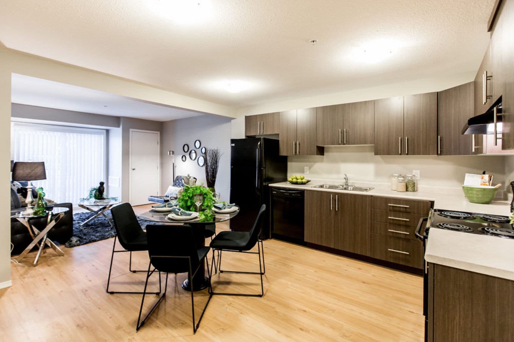South Pointe Terrace — One Bedroom One Bath - Photo 5