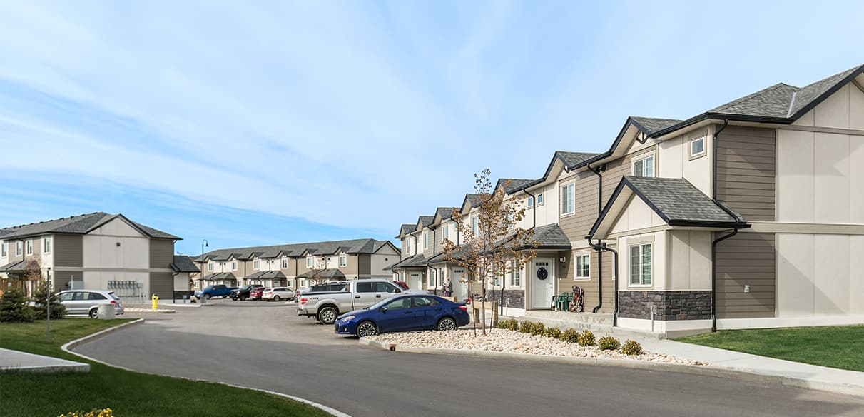 Dansereau Townhomes — Three Bedroom 1.5 Bath - Photo 2