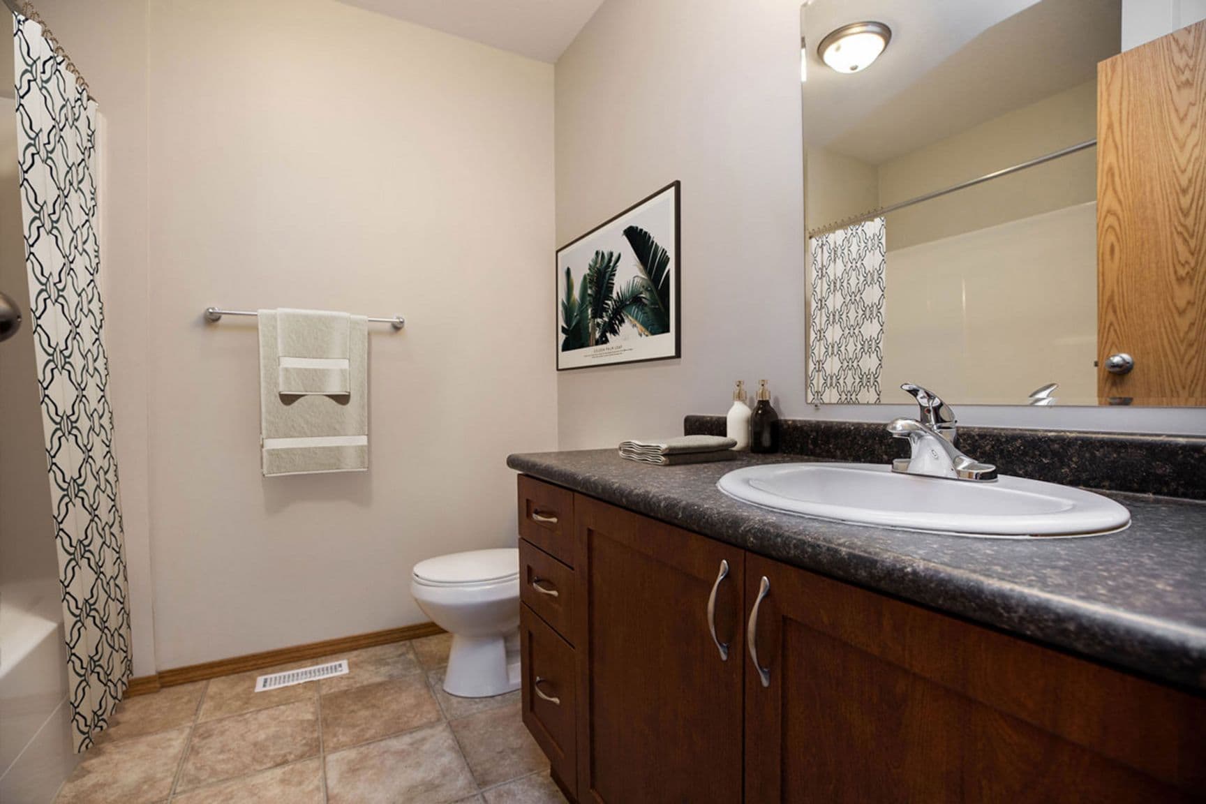 Camille Townhomes — Three Bedroom 2.5 Bath - Photo 12
