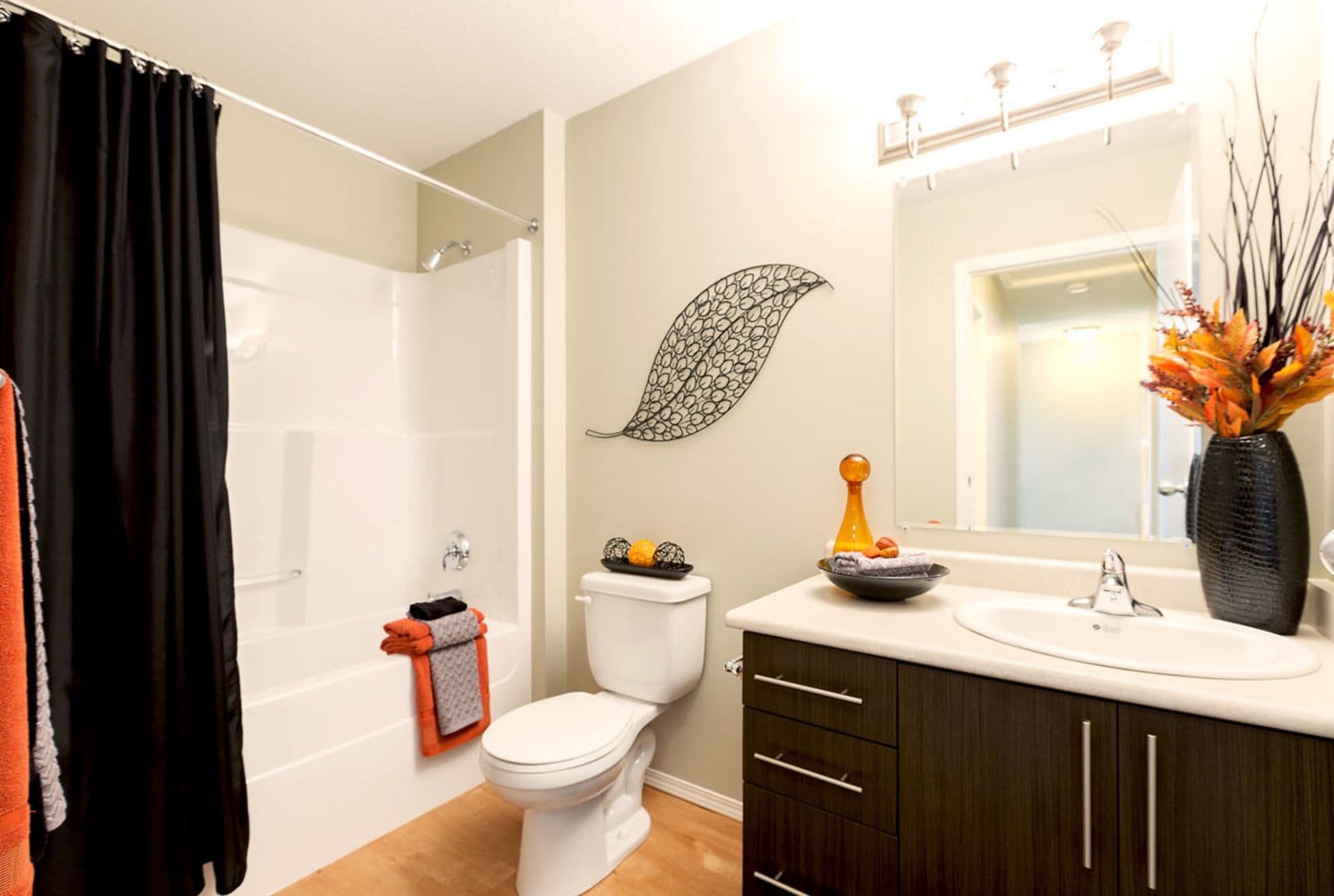 Windermere Townhomes — Three Bedroom 1.5 Bath - Photo 10
