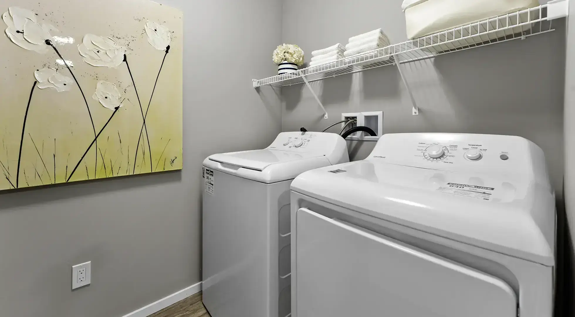 Belview Apartments — One Bedroom One Bath - Photo 9