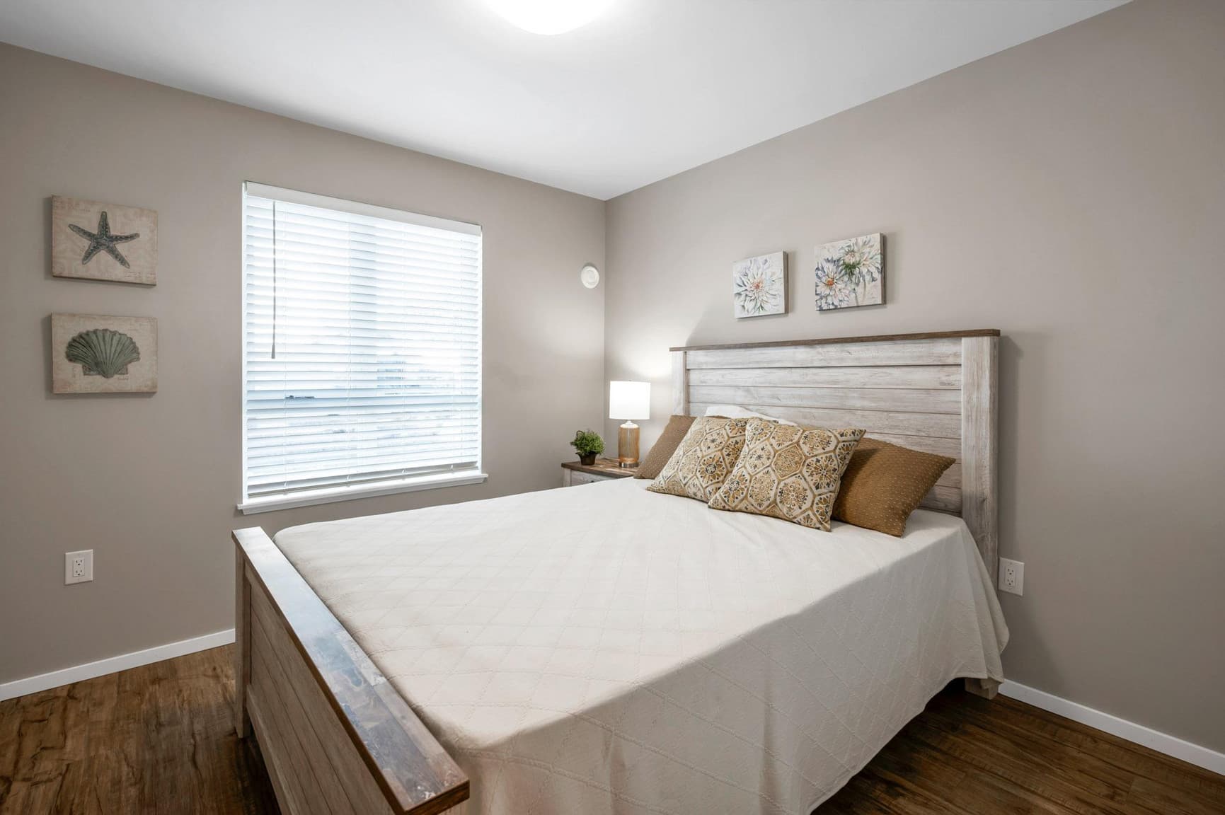 Forest Ridge Apartments — Three Bedroom Two Bath - Photo 14
