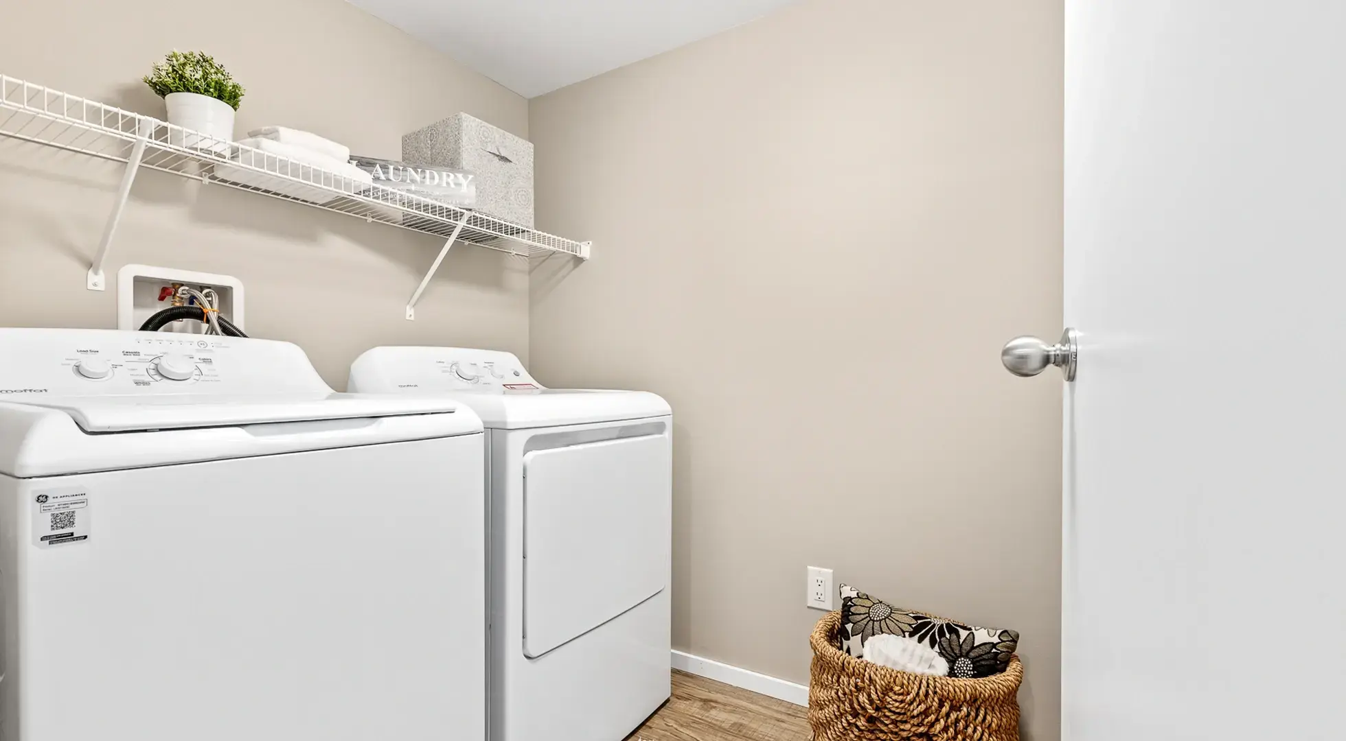 Trinity Crossing Apartments — Three Bedroom Two Bath - Photo 8