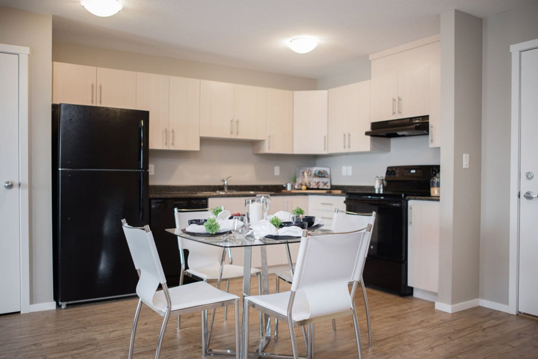Southland Green — Two Bedroom Two Bath - Photo 5