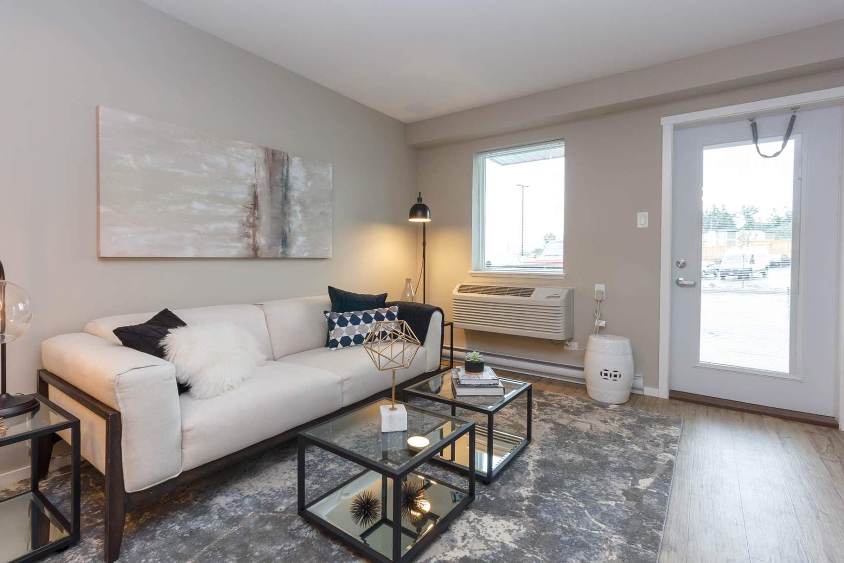 Timber Terrace — One Bedroom One Bath - Photo 5