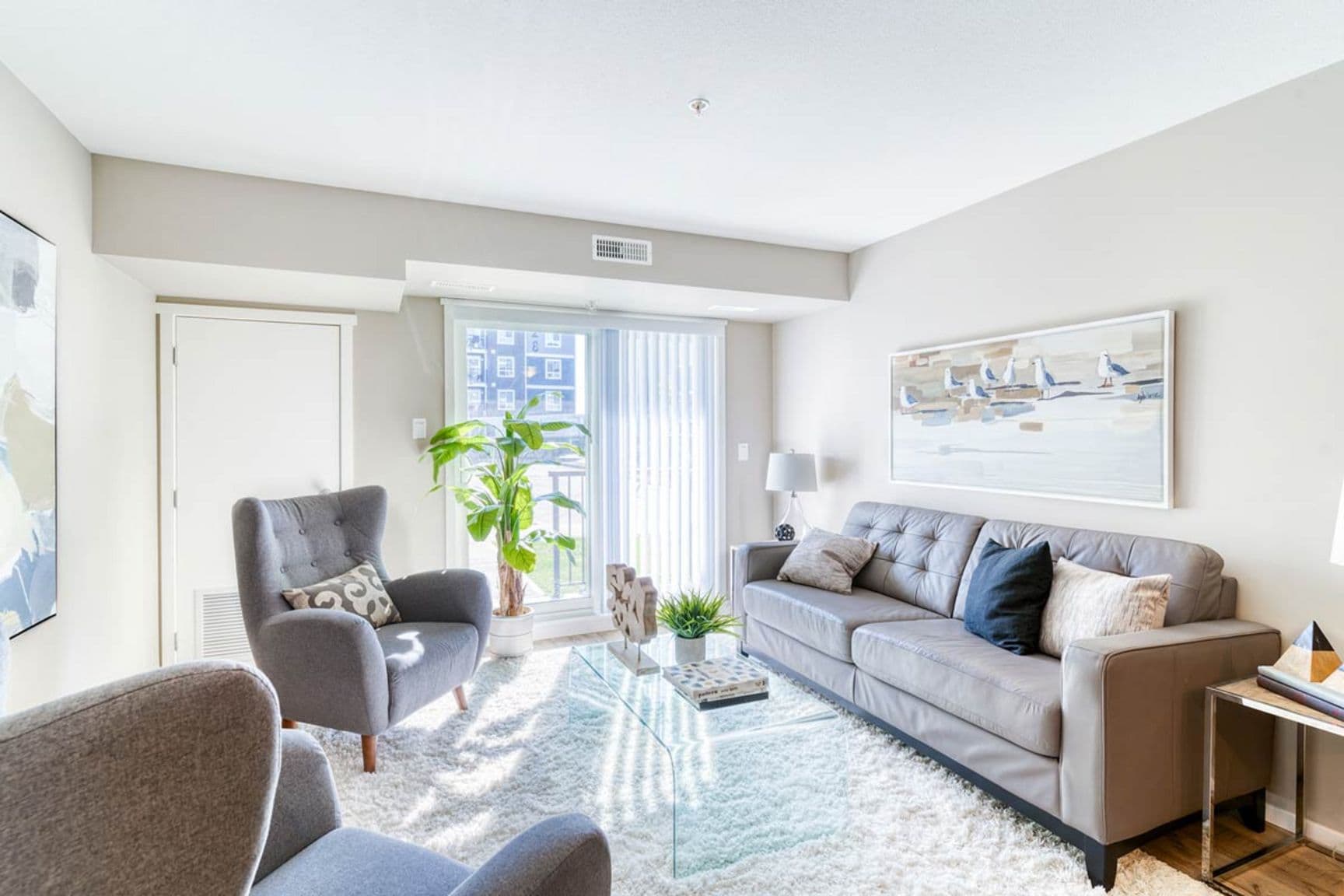 Keswick Green — Two Bedroom Two Bath - Photo 4
