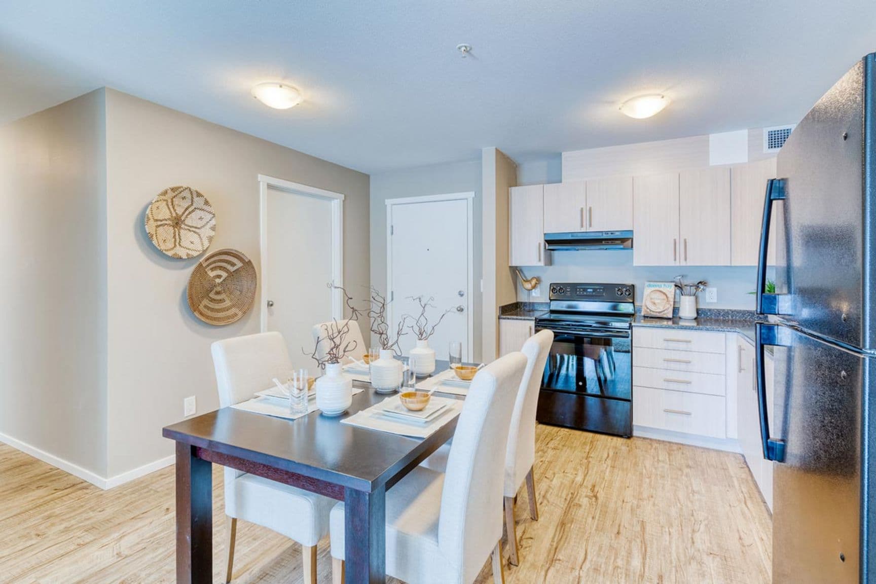 Keswick Green — Two Bedroom Two Bath - Photo 6