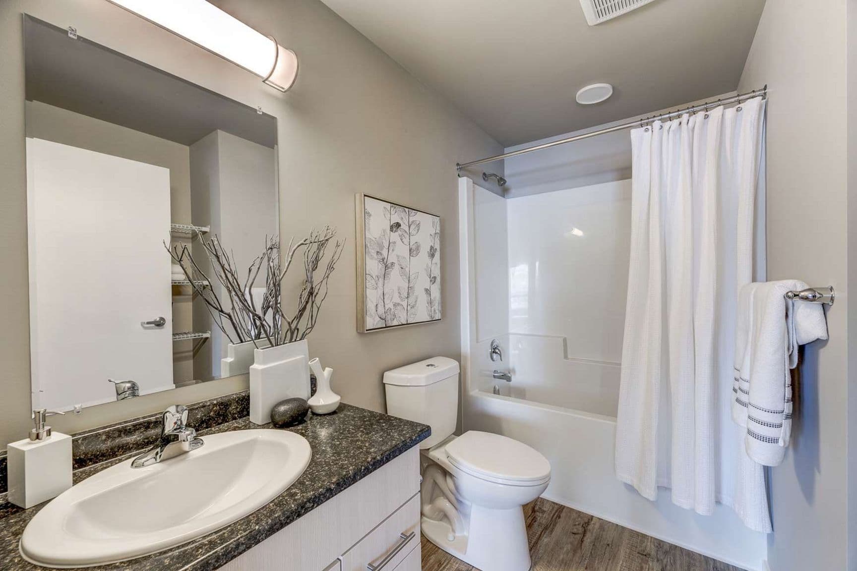 Castlebrook Greens — One Bedroom One Bath - Photo 15