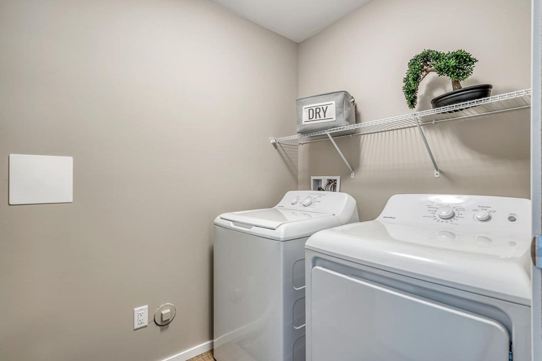 Lakecrest Apartments — One Bedroom One Bath - Photo 11